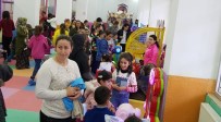 KIŞ MEVSİMİ - Hakkari'de 'Çocuk Oyun Merkezi'ne Yoğun İlgi