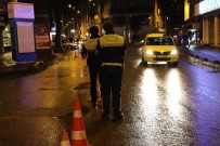Polis Ekipleri 2018'E Saatler Kala Alkol Denetimi Yaptı