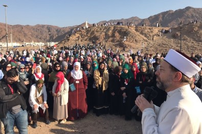 Uhud'da Gençlerle Buluştu