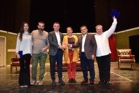 KAYRA ŞENOCAK - 12. Uluslararası Bilecik Tiyatro Festivali Muhteşem Bir Oyunla Sona Erdi