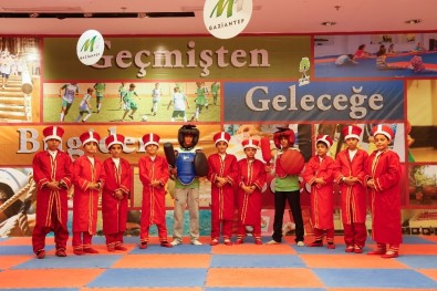 Öğrenciler Geleneksel Oyunlarla Buluştu