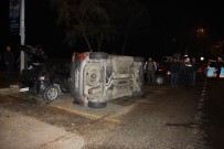 Sarıyer'de Park Halindeki Aracın Üzerine Otomobil Devrildi Açıklaması 1 Yaralı