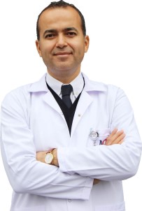 Ünlü Ortopedi Profesörü Oğuz Cebesoy NCR'de Hasta Kabulüne Başladı