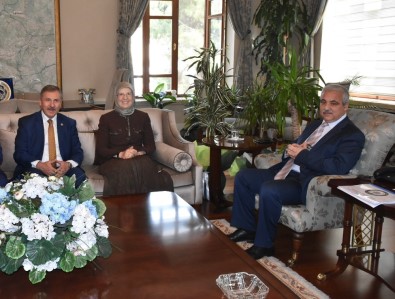 Vali Güvençer, Eski Bakan Ramazanoğlu'nu Ağırladı