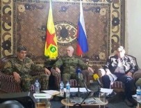 YPG - YPG ve Rus bayrakları yan yana