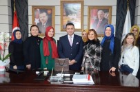 BOZÜYÜK BELEDİYESİ - AK Parti Kadın Kollarından Başkan Bakıcı'ya Teşekkür Ziyareti