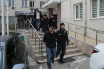 OVAAKÇA - Bursa'da Bin 500 Kişiyi Zehirleyecek Uyuşturucu Tacirleri İşte Böyle Yakalandı