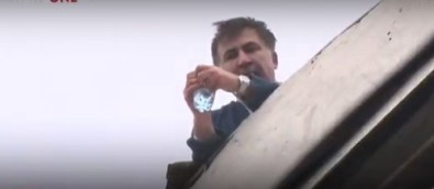 Gürcistan Eski Devlet Başkanı Saakaşvili'den İntihar Girişimi