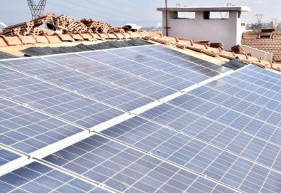 Tepebaşı'nda Binalar Güneş Panelleri İle Donatılıyor