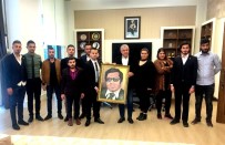 ŞÜKRÜ SÖZEN - Başkan Sözen'e Gençlerden Anlamlı Sürpriz