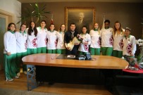 ELİF ÖZEL - Bodrum Basketbol Takımı'ndan Başkan Kocadon'a Ziyaret