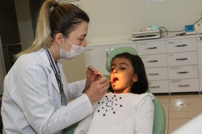Büyükşehir 18 Bin 396 Çocuğun Dişini Tedavi Etti