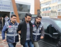 OTO HIRSIZLIK - İstanbul'da Otomobilleri Çalan Çetenin 4 Kişisi Kocaeli'de Yakalandı