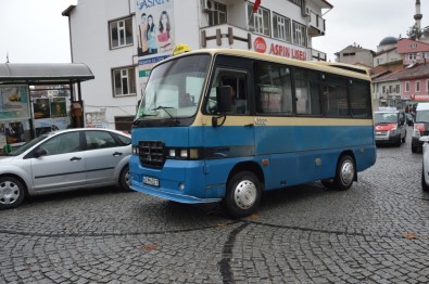 Niksar'da Şehir İçi Minibüs Ücretleri Zamlandı