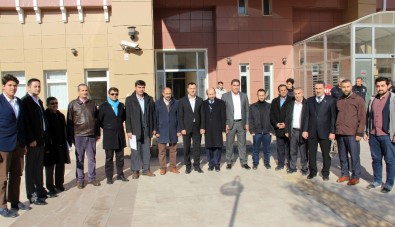 Trump Ve CIA Başkanı Hakkında Suç Duyurusu