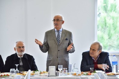 Başkan Yılmaz'dan Trump'a 'Kudüs' Tepkisi