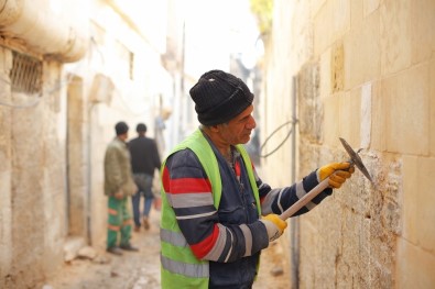Gaziantep'te Tarihi Mahallelerin Restorasyonu Sürüyor