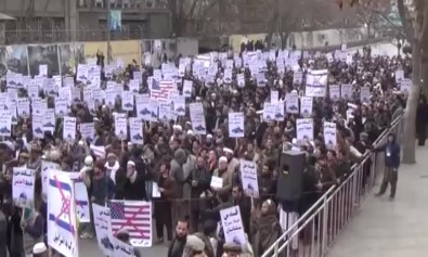 Afganistan'da Trump Karşıtı Protesto