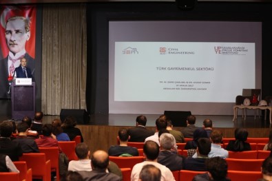 AGÜ'de 'Türk Gayrimenkul Sektörüne Genel Bakış' Konulu Panel