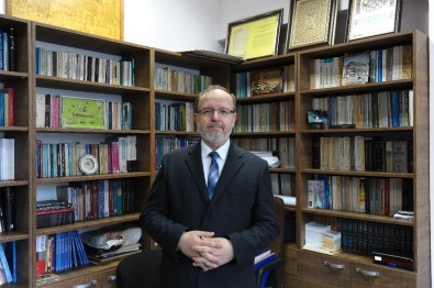 (CUMA)  Prof. Dr. Mefail Hızlı Açıklaması 'Kudüs İle İlgili Alınan Karardan Dönülmelidir'