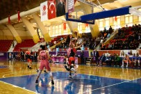 MELIKE BAKıRCıOĞLU - AGÜ Deplasmanda Farka Gitti