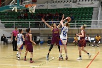 BILYONER - Bornova Beckerspor Lidere Mağlup Oldu