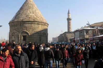 Erzurum'da 20 Bin Kişi Kudüs İçin Yürüdü