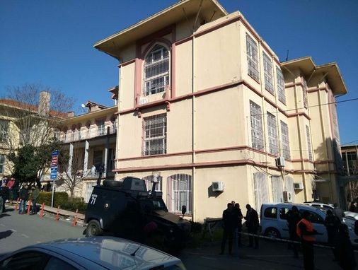 Polis memuru Cerrahpaşa Hastanesi'nde intihar girişiminde bulundu