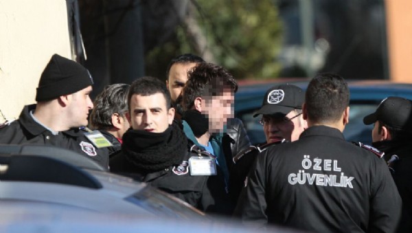 Polis memuru Cerrahpaşa Hastanesi'nde intihar girişiminde bulundu