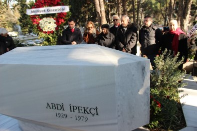 Abdi İpekçi Mezarı Başında Anıldı