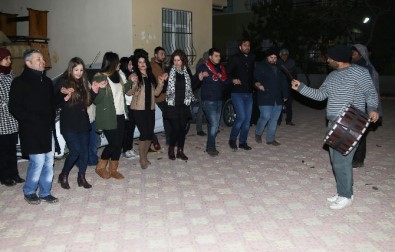 Adana'da Coşkulu Asker Uğurlaması