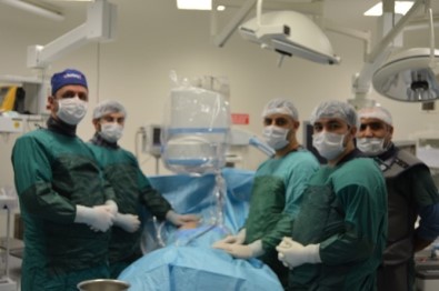 Iğdır'da Kapalı Böbrek Taşı Ameliyatı