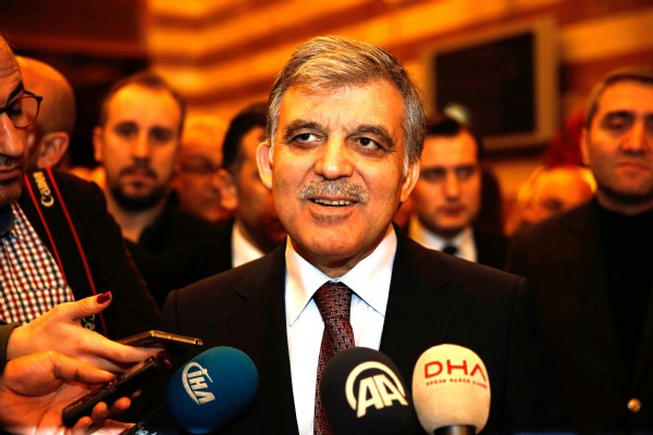 Abdullah Gül'den KHK yorumu
