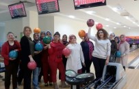 ALTıNDAĞ BELEDIYESI - Altındağlı Kadınlar Bowling Oynadı