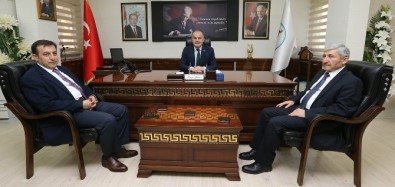 Başkan Gürlesin Müsteşar Yardımcısı Tuzcuoğlu'nu Ağırladı