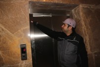 Riskli Asansöre Tolerans Yok