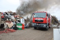 ORMANLı - Eskişehir'de Hurdalık Yangını