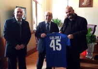 Kaymakam Çelenkoğlu'na Kocaçeşmespor Forması