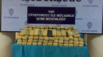 D 100 KARAYOLU - Van'da Uyuşturucu Operasyonları Açıklaması 9 Kişi Tutuklandı