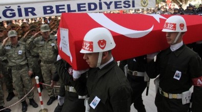 Adana'ya 19 Ayda 73 Şehit Geldi, 51 Çocuk Yetim Kaldı