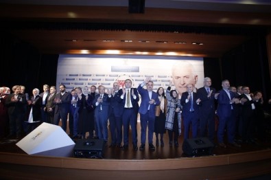 AK Parti İstanbul İl Başkanı Temurci Açıklaması 'Teşkilatlarımız 16 Nisan Referandumuna Hazırdır'