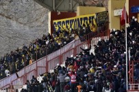 GÜMÜŞHANESPOR - Gümüşhane'de Olaylı Maç Açıklaması 19 Seyirci Yaralandı