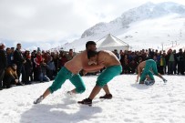 MUHITTIN BÖCEK - Pehlivanlar 'Kar Meydanı'na Çıktı