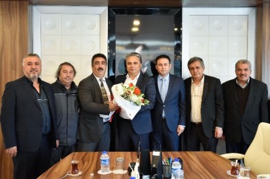 Başkan Uysal'a Spor Salonu Teşekkürü