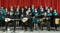 SES SANATÇISI - Çeşme'deki Korodan 6. Yıla Özel Konser