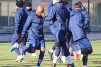 OLYMPIAKOS - Erdal Kılıçaslan Açıklaması 'Biz Oraya Teslim Olmaya Gitmeyeceğiz. Muhakkak Puanla Dönmek İstiyoruz'