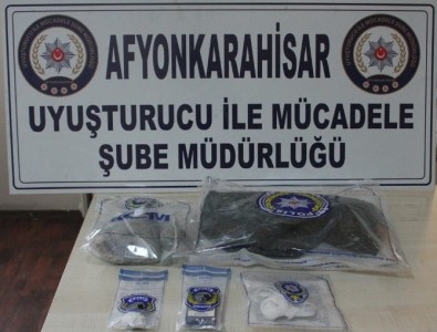 Uyuşturucu Madde Ticareti Yapan 4 Şüpheli Gözaltına Alındı