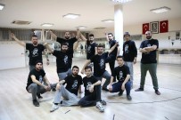 KARŞIYAKA BELEDİYESİ - Zeybek İle İzmir'i Sallayacaklar