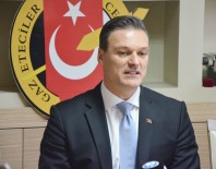 ALPAY ÖZALAN - Alpay Özalan Açıklaması 'Eskişehirspor'dan Siyasi Düşüncelerimden Dolayı Gönderildim'