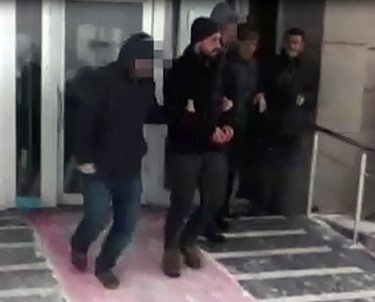 Bitlis'te PKK/KCK Operasyonunda 11 Kişi Gözaltına Alındı